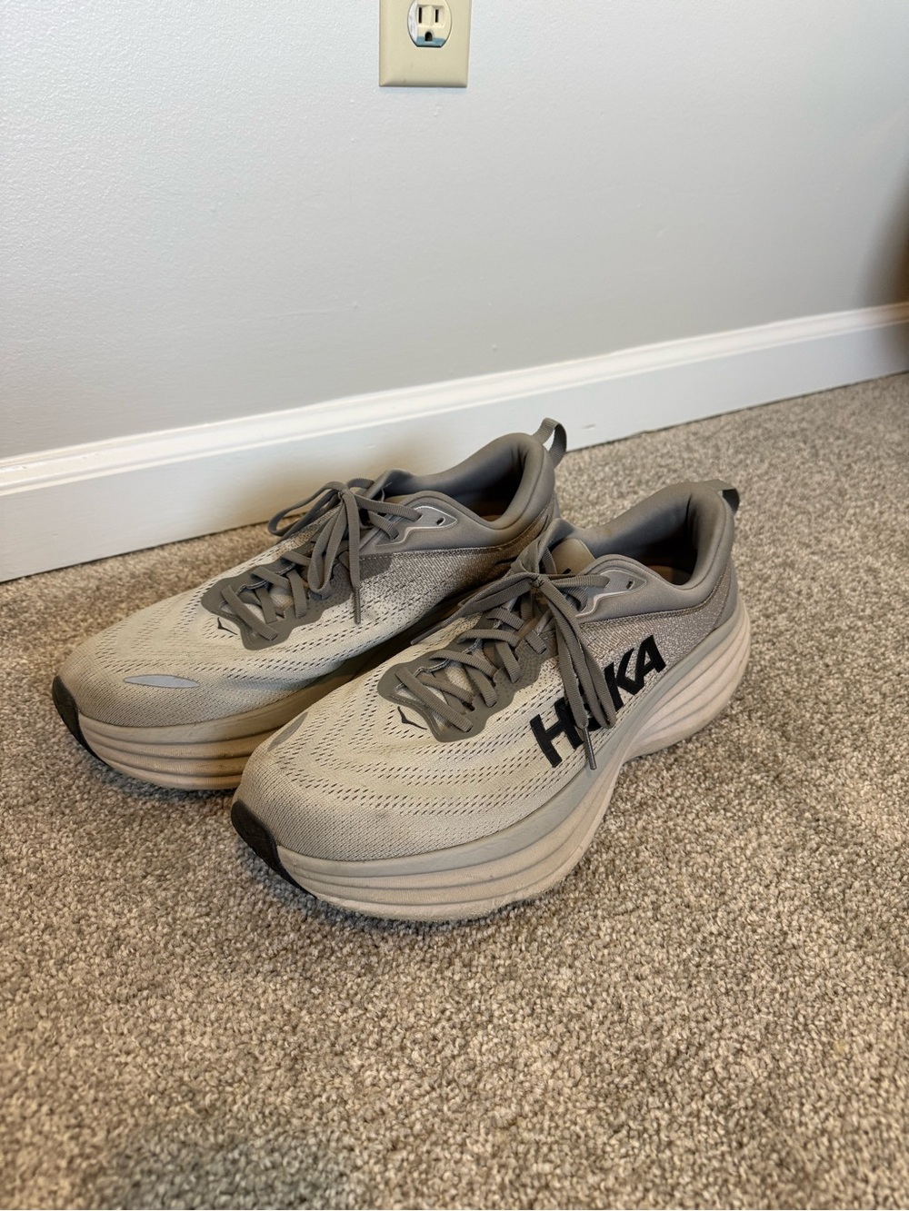 Hoka Bondi 8 Men's Athletic Running Shoes